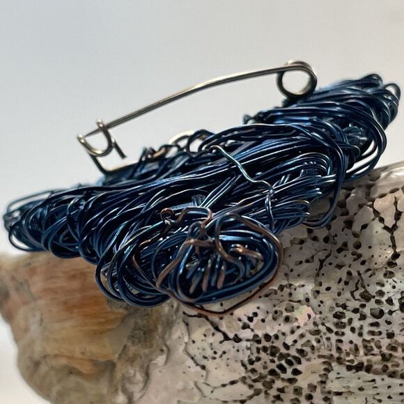 Handmade Wire Wrapped Heart & Moon Brooch Pin Blue Copper Artisan Jewelry Unique - Picture 9 of 11